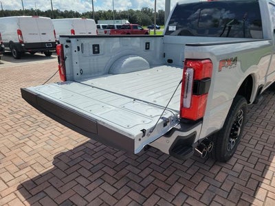 2026 Ford F-350SD Platinum 4WD CREW CAB