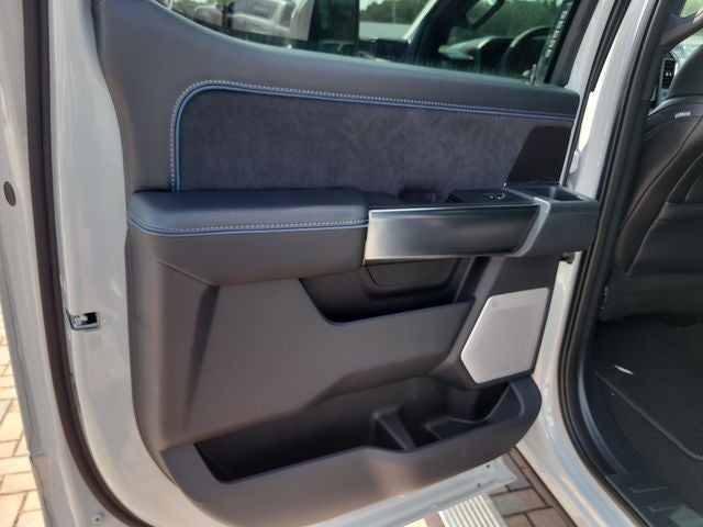 2026 Ford F-350SD Platinum 4WD CREW CAB