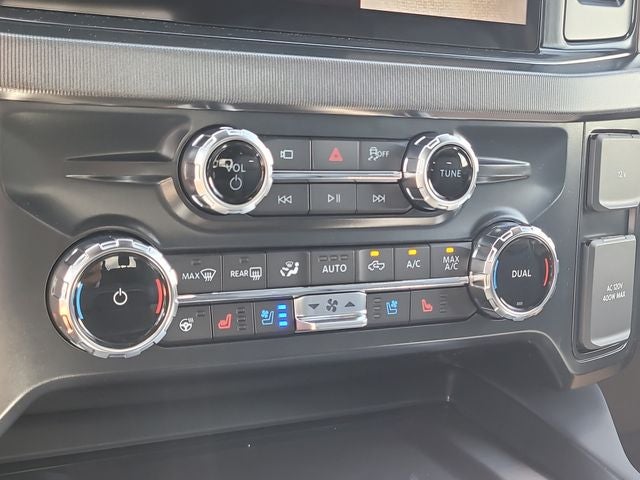 2026 Ford F-350SD Platinum 4WD CREW CAB