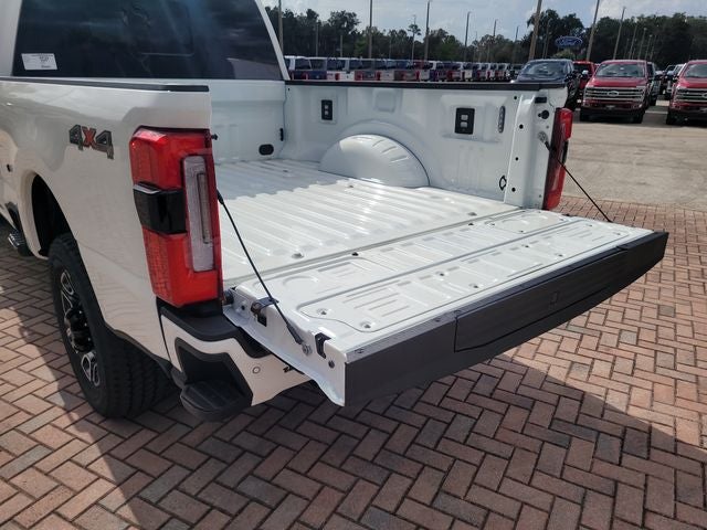 2026 Ford F-350SD Platinum 4WD CREW CAB