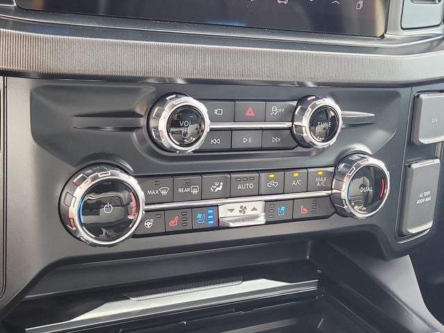 2026 Ford F-350SD Platinum 4WD CREW CAB