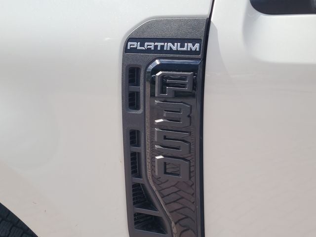 2026 Ford F-350SD Platinum 4WD CREW CAB