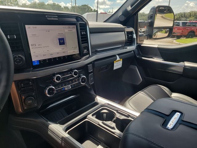 2026 Ford F-350SD Platinum 4WD CREW CAB
