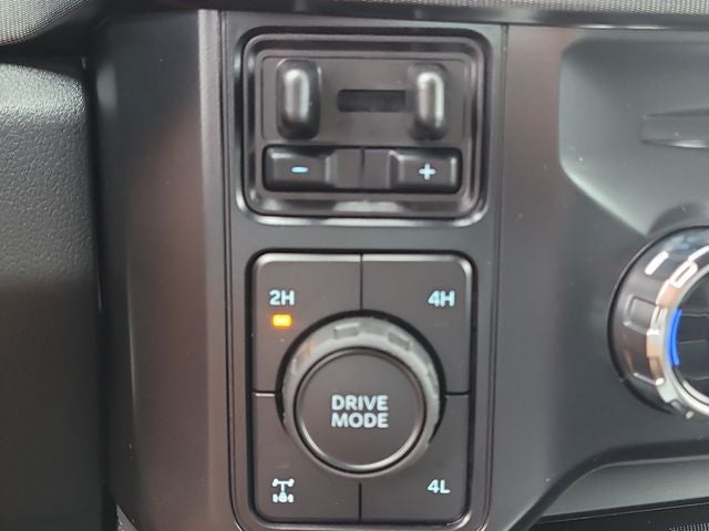 2026 Ford F-350SD Platinum 4WD CREW CAB