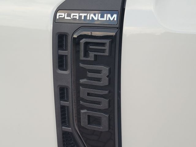 2026 Ford F-350SD Platinum 4WD CREW CAB