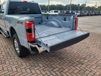 2026 Ford F-350SD Lariat 4WD CREW CAB