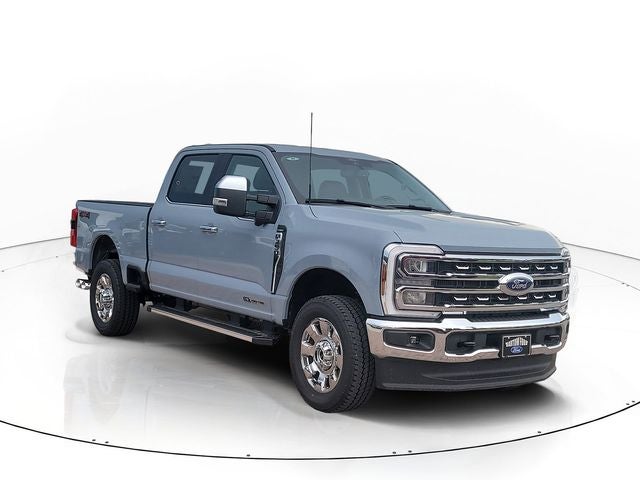 2026 Ford F-350SD Lariat 4WD CREW CAB