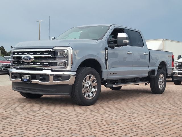 2026 Ford F-350SD Lariat 4WD CREW CAB
