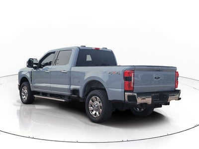 2026 Ford F-350SD Lariat 4WD CREW CAB
