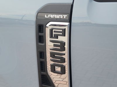 2026 Ford F-350SD Lariat 4WD CREW CAB