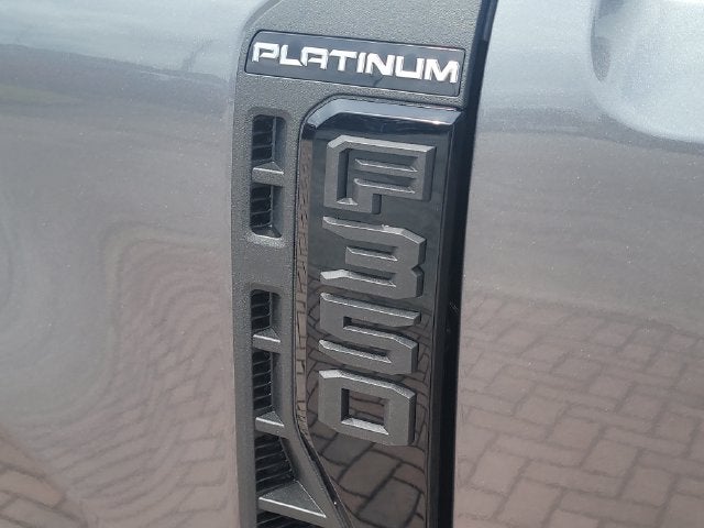 2026 Ford F-350SD Platinum 4WD CREW CAB