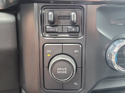 2026 Ford F-350SD Lariat DRW 4WD CREW CAB