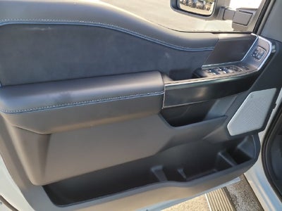 2026 Ford F-350SD Platinum DRW 4WD CREW CAB