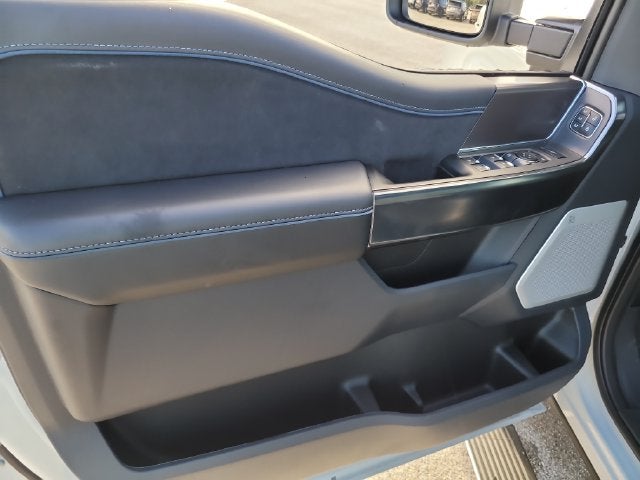 2026 Ford F-350SD Platinum DRW 4WD CREW CAB
