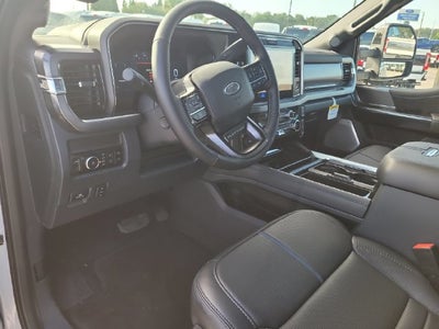 2026 Ford F-350SD Platinum DRW 4WD CREW CAB