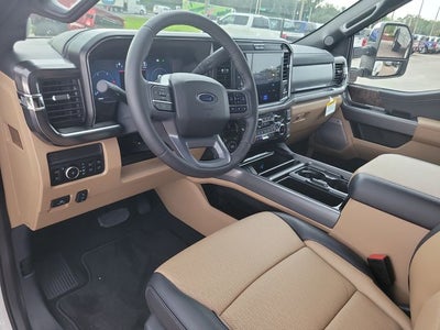 2026 Ford F-350SD Lariat DRW 4WD CREW CAB