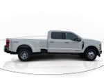 2026 Ford F-350SD Lariat DRW 4WD CREW CAB