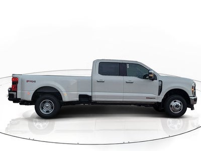 2026 Ford F-350SD Lariat DRW 4WD CREW CAB