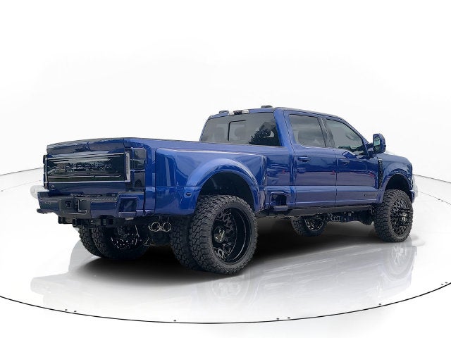 2026 Ford F-350SD Platinum DRW / LIFTED WHEELS & TIRES