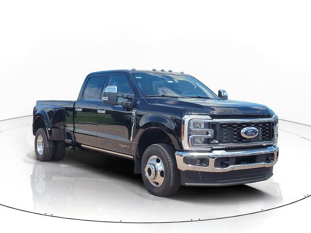 2026 Ford F-350SD King Ranch DRW 4WD CREW CAB