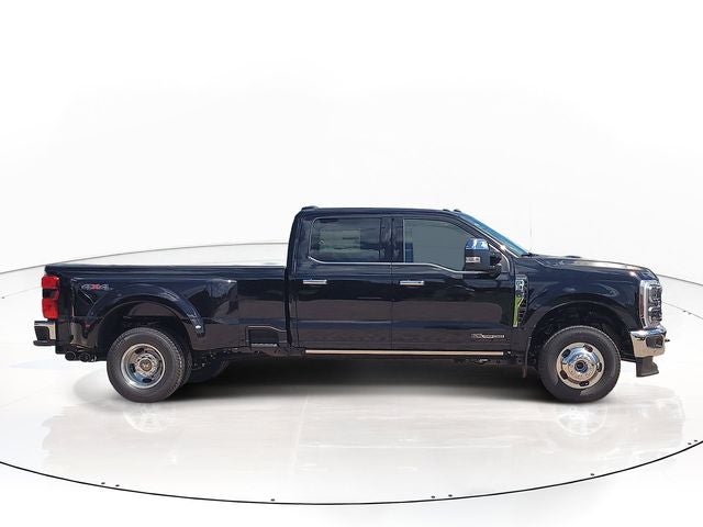 2026 Ford F-350SD King Ranch DRW 4WD CREW CAB