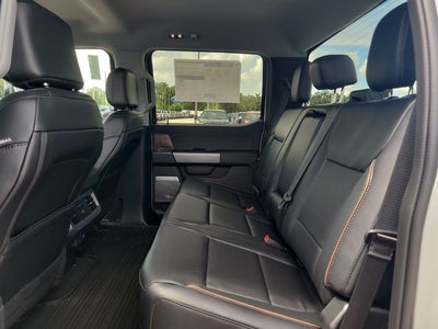 2026 Ford F-350SD Lariat DRW 4WD CREW CAB