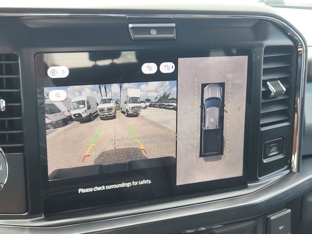 2026 Ford F-350SD Lariat DRW 4WD CREW CAB
