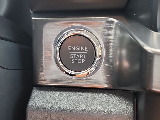2026 Ford F-350SD Lariat DRW 4WD CREW CAB