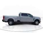 2026 Ford F-350SD Lariat DRW 4WD CREW CAB