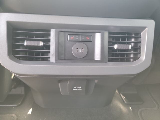 2026 Ford F-350SD Lariat DRW 4WD CREW CAB