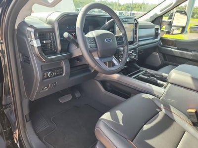 2026 Ford F-350SD Lariat DRW 4WD CREW CAB