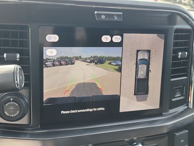2026 Ford F-350SD Lariat DRW 4WD CREW CAB