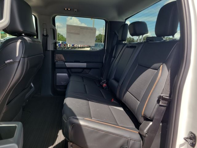 2026 Ford F-350SD Lariat DRW 4WD CREW CAB