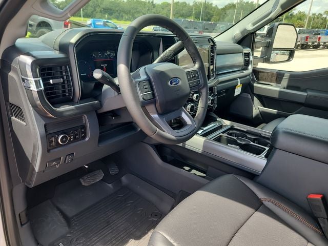 2026 Ford F-350SD Lariat DRW 4WD CREW CAB