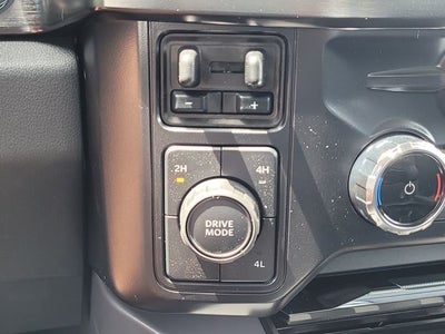 2026 Ford F-350SD Lariat DRW 4WD CREW CAB