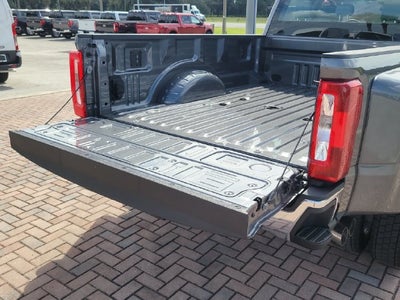 2027 Ford F-450SD XL 4WD CREW CAB DRW