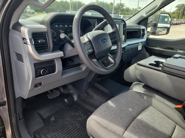 2027 Ford F-450SD XL 4WD CREW CAB DRW
