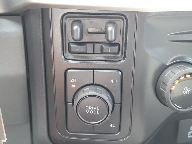 2027 Ford F-450SD XL 4WD CREW CAB DRW
