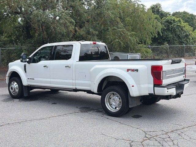 2022 Ford F-450SD Platinum