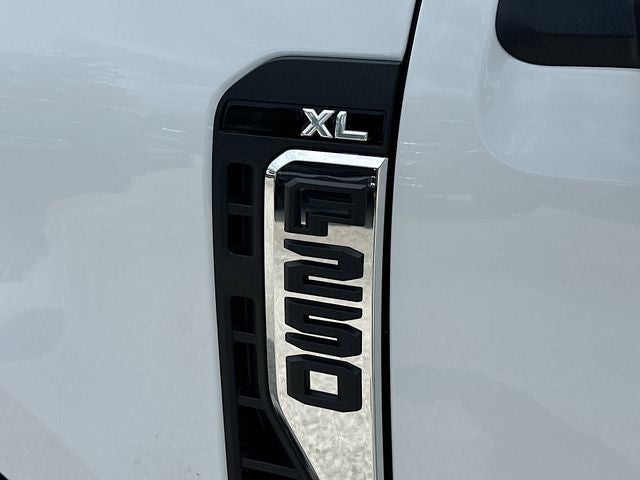 2026 Ford F-250SD XL 2WD REG CAB