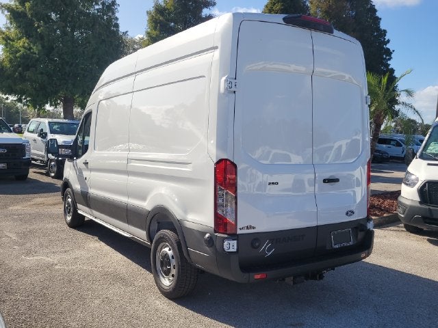 2027 Ford Transit-250 Base