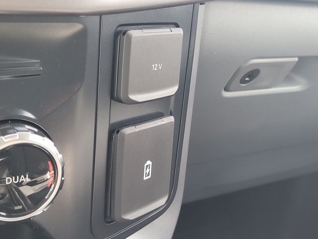 2026 Ford F-150 XLT 2WD SUPER CAB