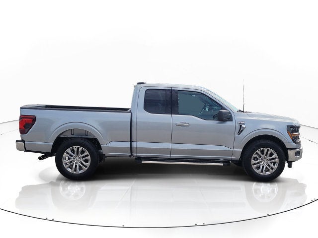 2026 Ford F-150 XLT 2WD SUPER CAB