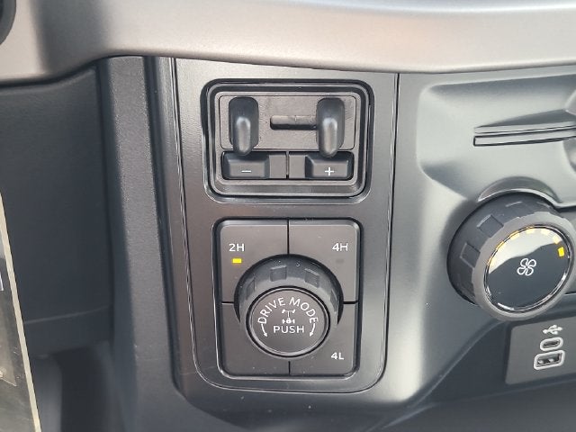 2026 Ford F-150 XL 4WD SUPERCREW