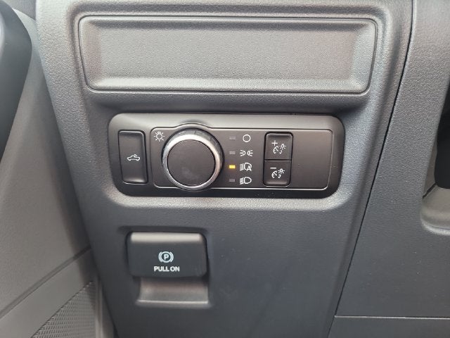 2026 Ford F-150 XL 4WD SUPERCREW