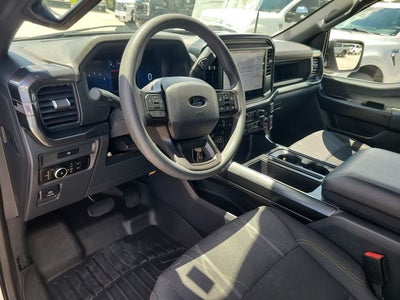 2025 Ford F-150 STX 5.0 V8