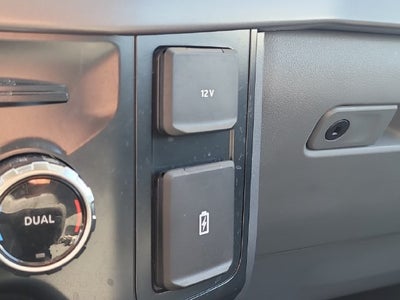 2025 Ford F-150 XLT 5.0 V8