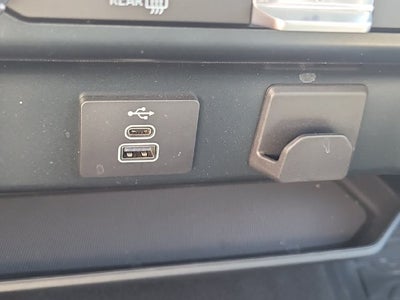 2025 Ford F-150 XLT 5.0 V8