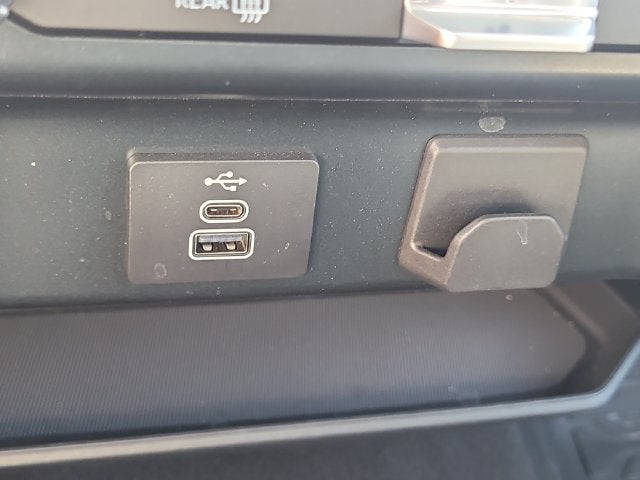 2025 Ford F-150 XLT 5.0 V8