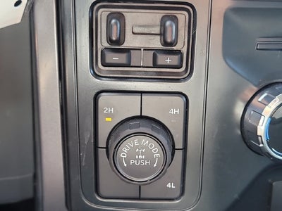 2025 Ford F-150 XLT 5.0 V8